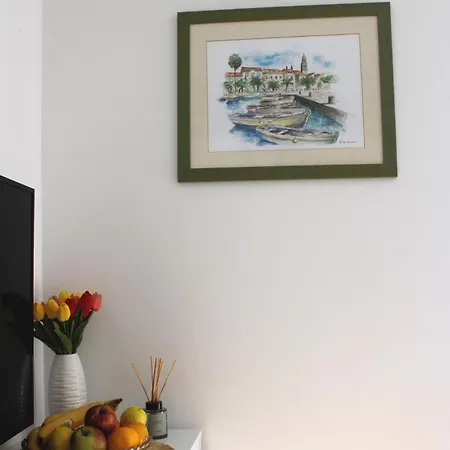 Apartamento Teuta - Private Parking *