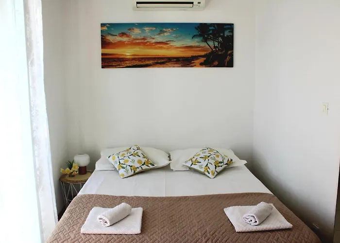 Teuta - Private Parking ספליט